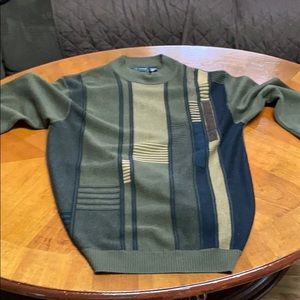 Men’s CJ Tyler Sweater (Large)